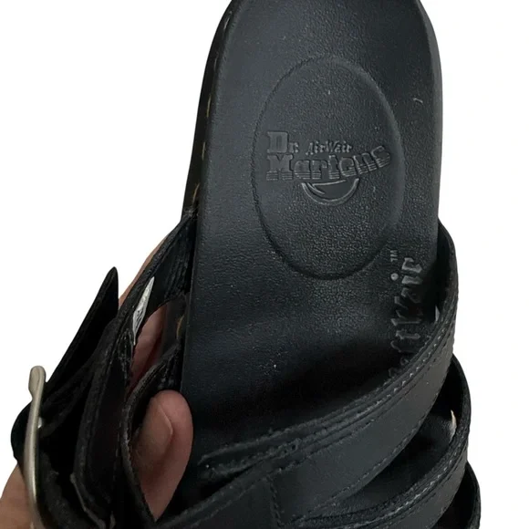 Doc Marten’s Women’s Black Blair Slides! Size 7 - Picture 9 of 11